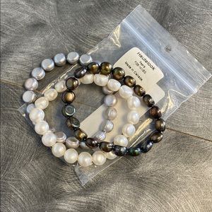 Pearl Bracelet Set NEW